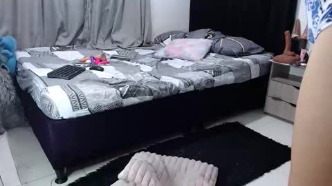 Dahiana. online show from November 7, 1:06 am