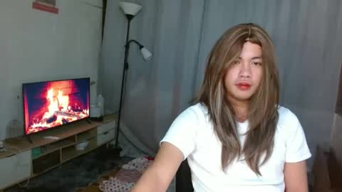prettyririboy online show from January 4, 5:05 am