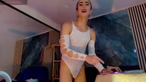 priscilarainbow online show from September 28, 8:30 pm