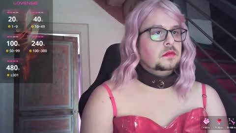 punky233 online show from January 3, 1:36 pm