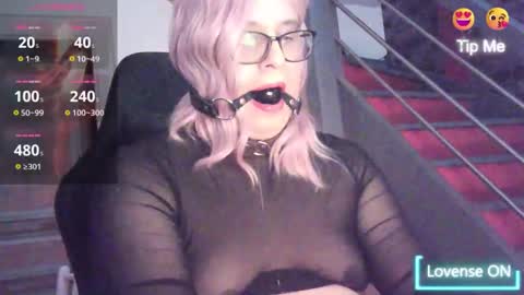 punky233 online show from January 16, 2:41 pm