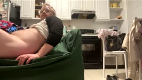 pxssyb0y online show from December 3, 12:04 am