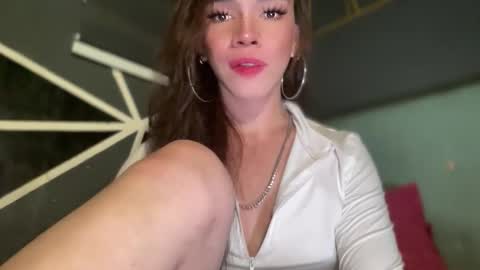 QUEEN online show from November 26, 7:38 pm