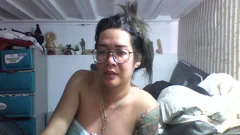 stephanie online show from February 10, 7:04 am