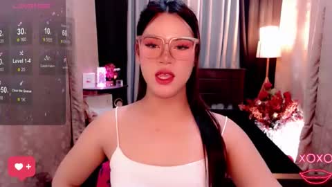 raeganclinton online show from September 30, 2:22 am