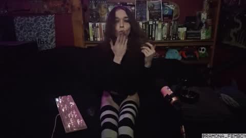 ramona_femboy online show from December 22, 5:01 am