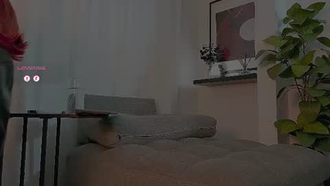 Raven Sinclair online show from July 15, 3:55 am