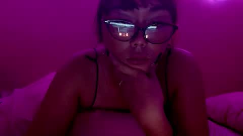 red_kitsune69 online show from February 19, 3:36 am