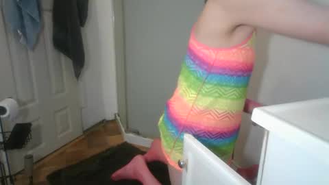 Red October SlutPuppy online show from December 19, 5:18 am