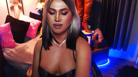 Red Ivy online show from March 30, 9:16 pm