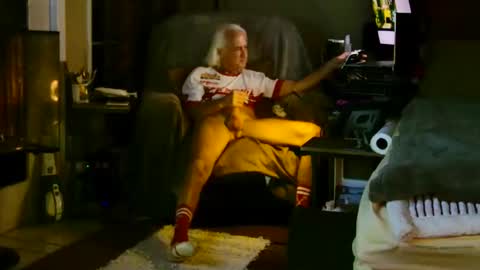 PINK HOLE TWINK online show from November 15, 4:21 am