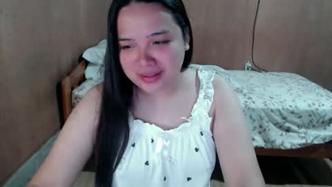 Danielle online show from May 19, 8:43 am