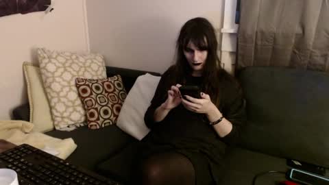 sabinewinters online show from March 28, 12:56 am