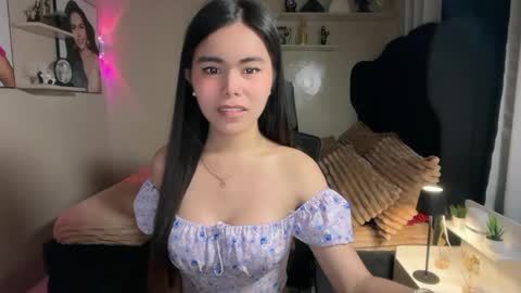 sabrinamadonna54 online show from May 27, 8:00 am