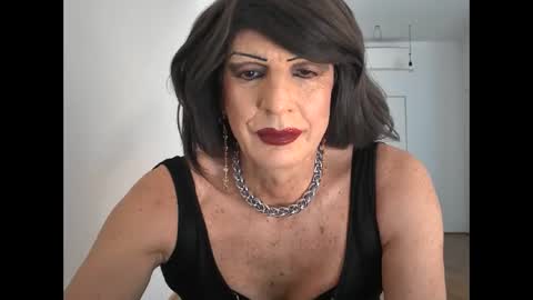 Sabrina online show from April 9, 8:09 am