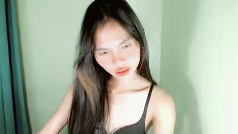 Ysabel online show from March 9, 4:44 pm