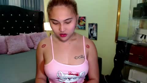 samara online show from May 15, 10:01 am