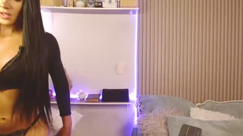 SAMMY  online show from February 1, 11:58 pm