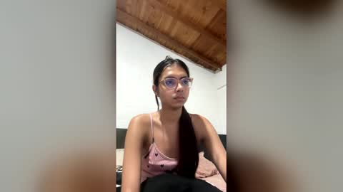 sarasaenz999 online show from March 19, 1:05 am