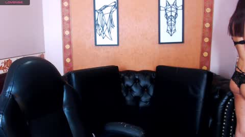 Sara Sofia online show from December 8, 4:55 am