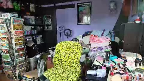 Sarah Bones online show from June 23, 6:27 pm