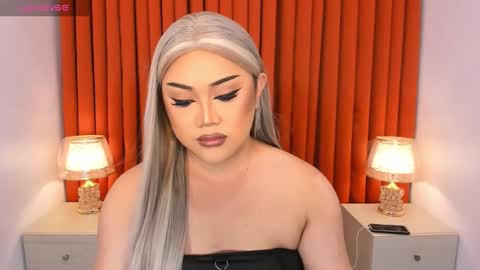 Natalie Mefford online show from February 28, 5:37 pm