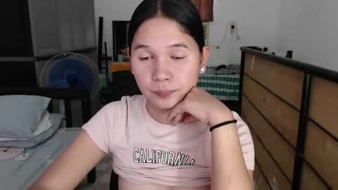 MEG online show from April 12, 6:06 am