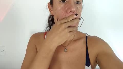 sephorandmonell online show from February 16, 6:28 pm