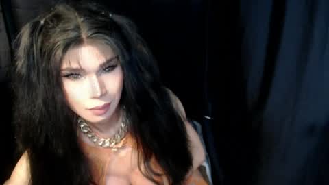 nicole online show from April 7, 9:54 am