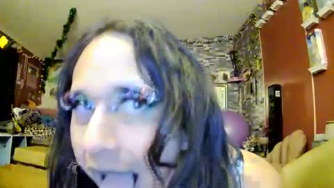 sexiwhiskey699 online show from March 18, 6:13 am