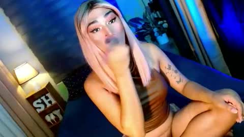 MISS SHANE online show from December 3, 6:45 pm