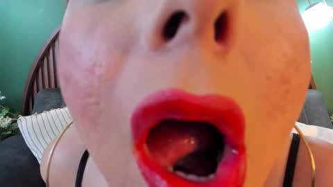 shannel__queen online show from March 5, 11:10 pm