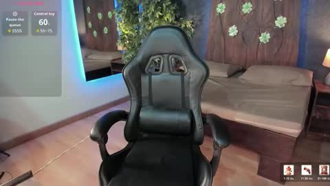 SHAYNA online show from March 17, 10:44 pm