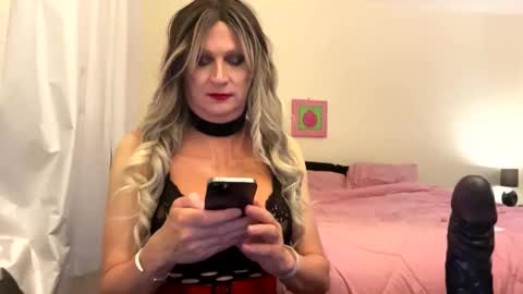 sherrisqs00 online show from February 18, 2:19 am