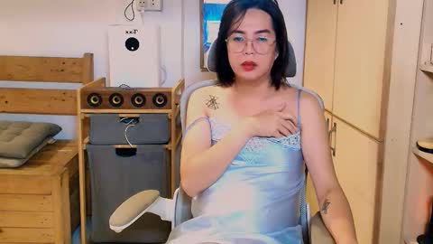 Mori online show from November 18, 1:05 am