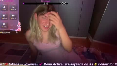 sissymaddieee online show from July 21, 11:41 pm