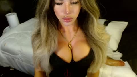 Queen Cassie online show from July 21, 1:08 am