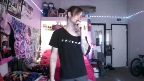 SkankHUNTRx online show from December 2, 10:13 pm