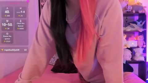 S   online show from February 16, 8:01 am