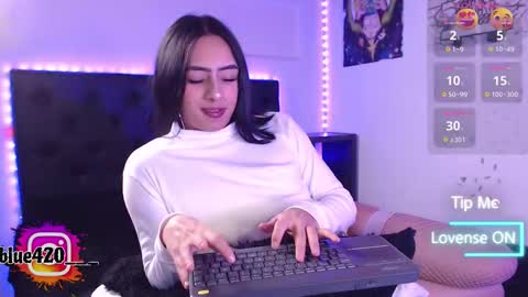 blue online show from November 11, 11:06 pm