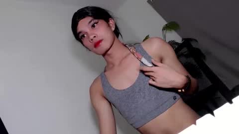 slim_nathalia online show from April 25, 10:52 am