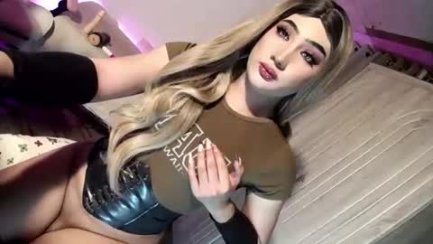 Nathalie online show from July 17, 7:47 am
