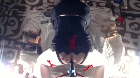 slutgurl_pdx online show from December 20, 12:41 am