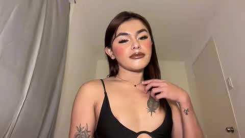 Slutty Lavinia online show from December 18, 11:37 am