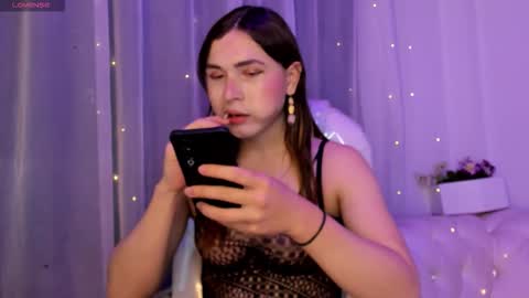 sophia dss online show from November 17, 4:01 am