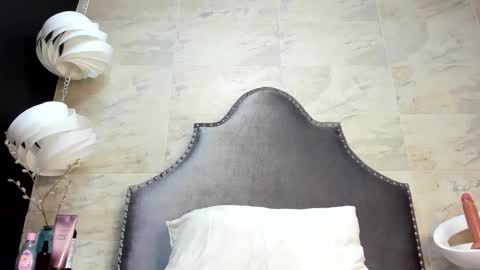 Sophia  online show from March 13, 7:30 pm