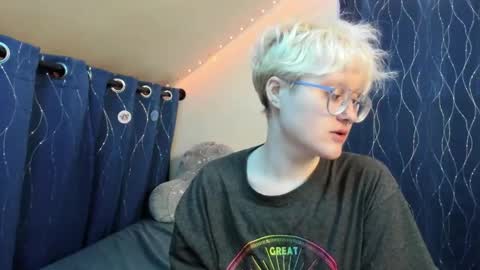 Atticus Pendragon online show from December 21, 6:13 pm