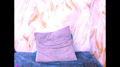 spicybarbie4u online show from March 20, 7:04 pm