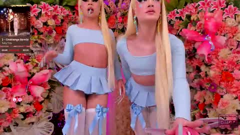 Snapshot of spicysluts chatting on October 1, 2:56 am  Alison  Sharon  online show from October 1, 2:56 am