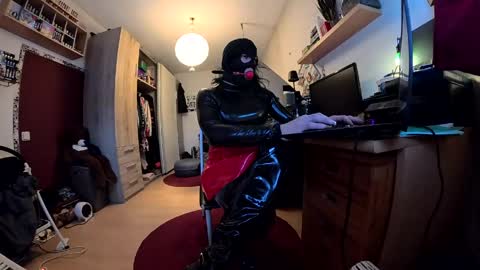 steffaniemoosbach online show from June 2, 6:42 pm